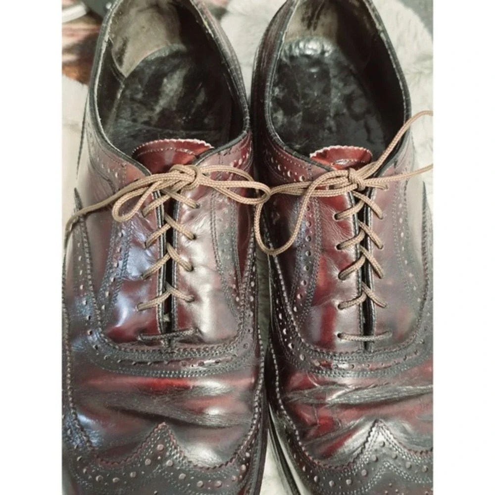 The Florsheim Shoe Men Burgundy Leather Wingtip Oxfords Size 9B‎ Classic Preppy
